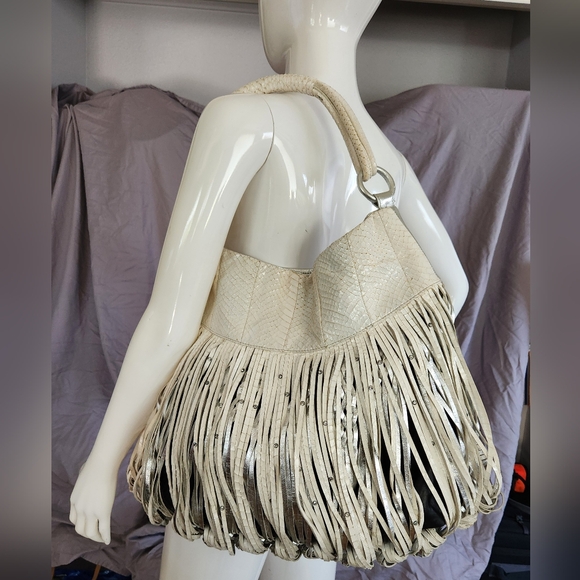 Katherine Kwei Eternity Knot Fringe Snakeskin Silver Handbag - Picture 11 of 12
